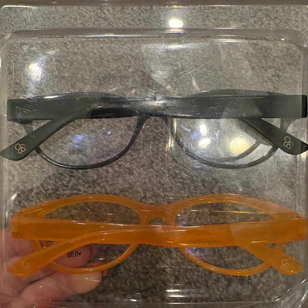 Black and Orange Glasses Set